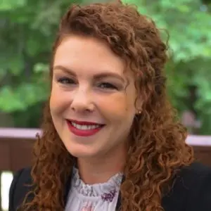 Profile photo of Julia